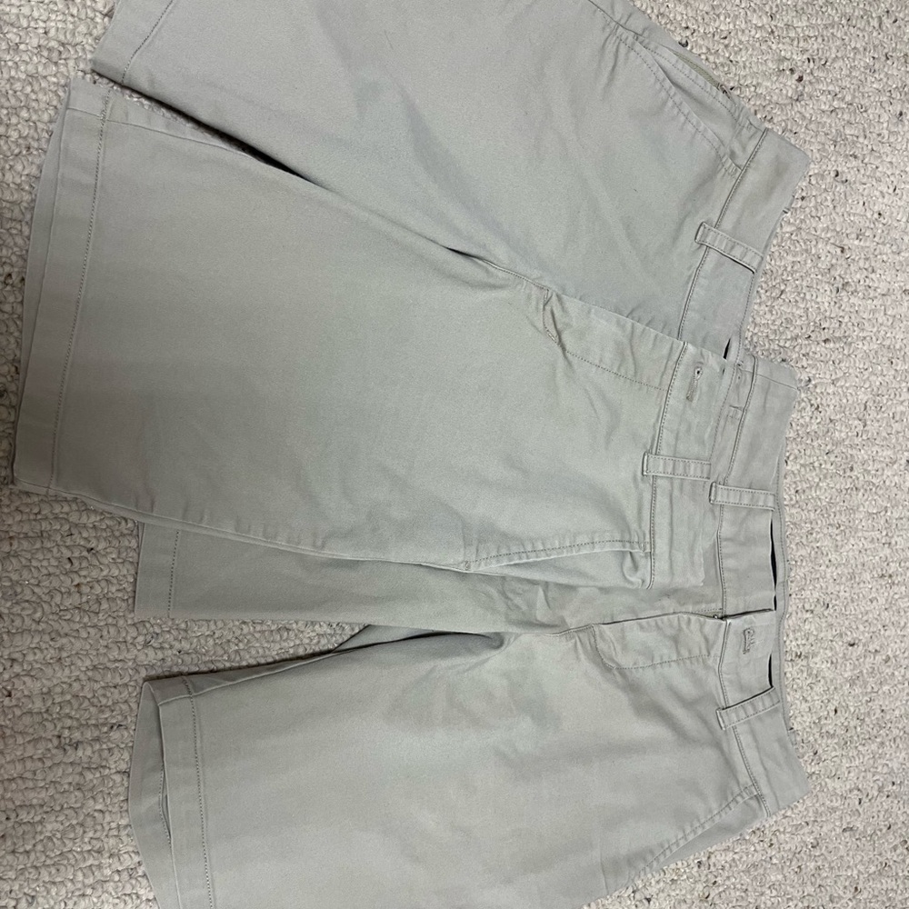 Under Armour boys khaki shorts size 10-two pairs